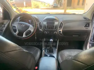 Hyundai Tucson GL FWD 2011 Gris