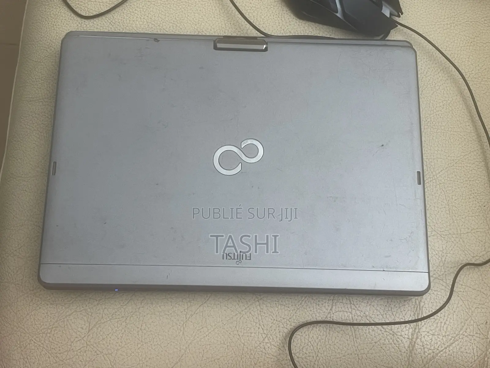 Ordinateur portable Fujitsu Amilo Li3710 8GB Intel Core i5 HDD+SSD 32GB