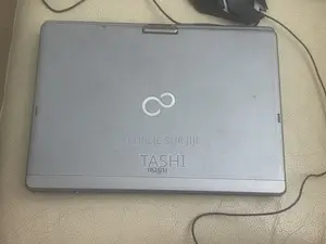 Ordinateur portable Fujitsu Amilo Li3710 8GB Intel Core i5 HDD+SSD 32GB