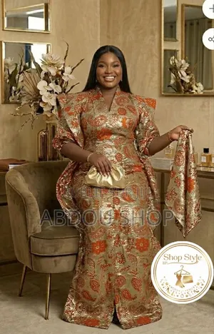 Grand Boubou Brocard Très Classe Disponible