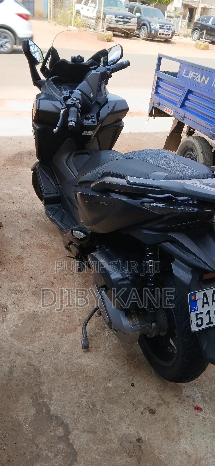 Nouveau Honda Forza 2022 Noir