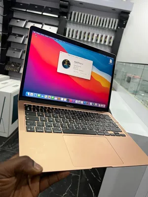 Nouveau Apple MacBook Air 2020 M1 8GB Intel Core i7 SSD 256GB