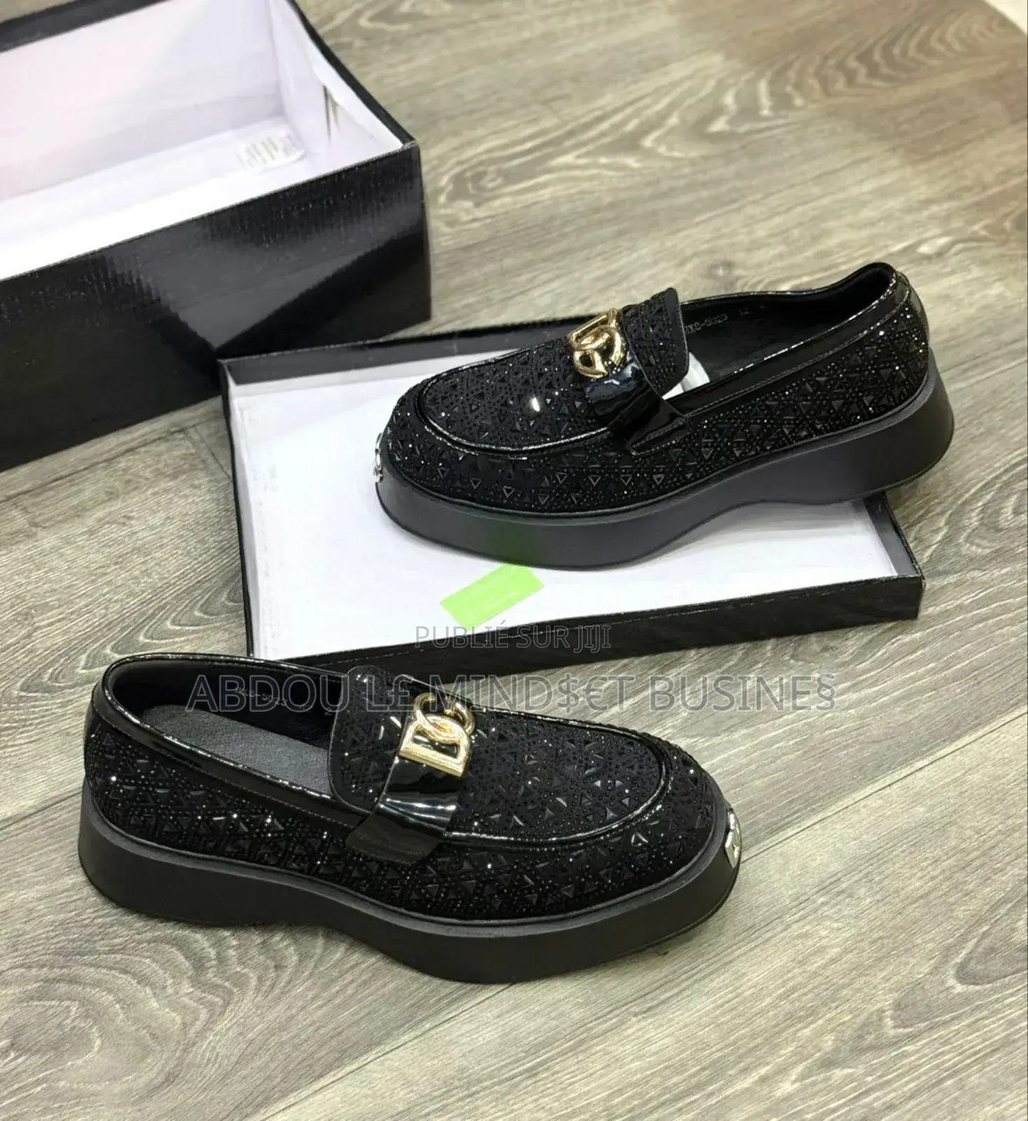 Chaussure De Ville Original Disponible