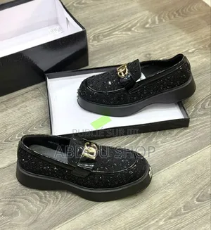 Chaussure De Ville Original Disponible