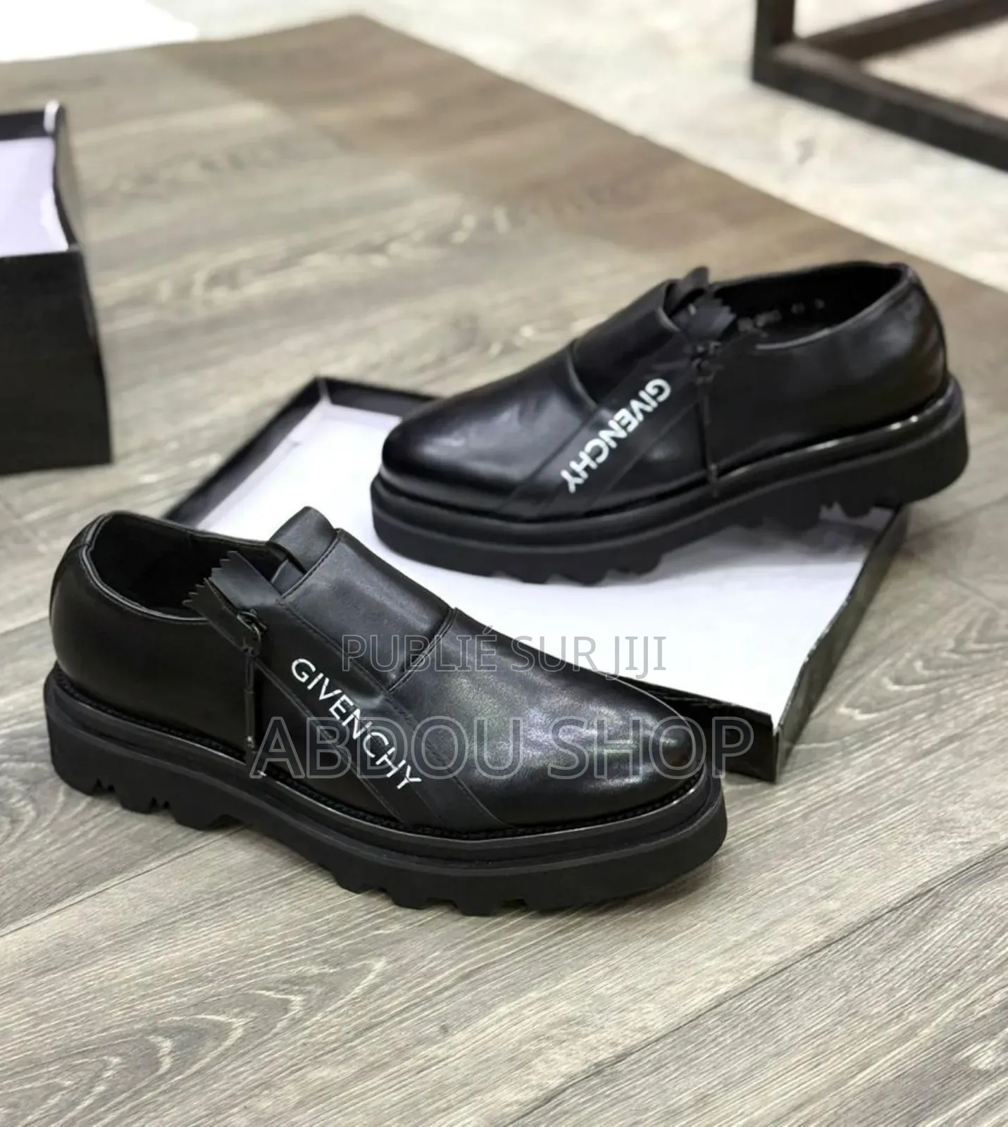 Chaussure De Ville Original Disponible