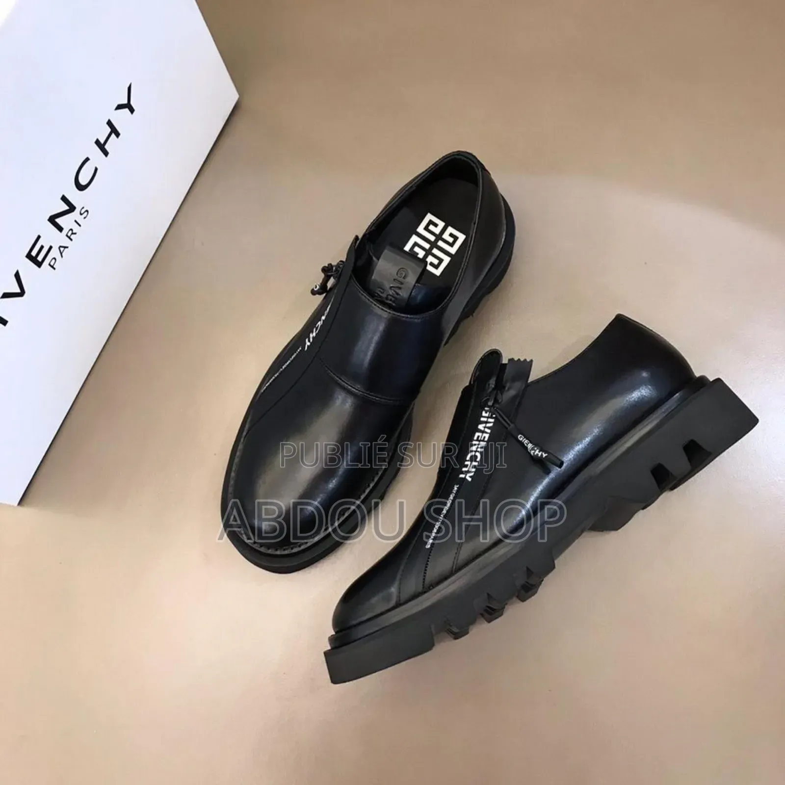 Chaussure De Ville Original Disponible