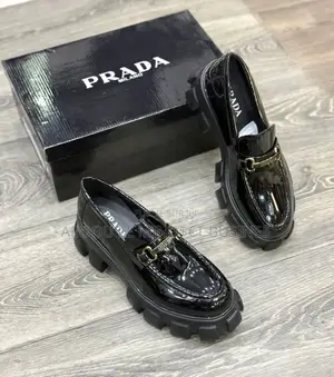 Chaussure Prada Original Disponible