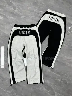 Bas Large Jogging Disponible