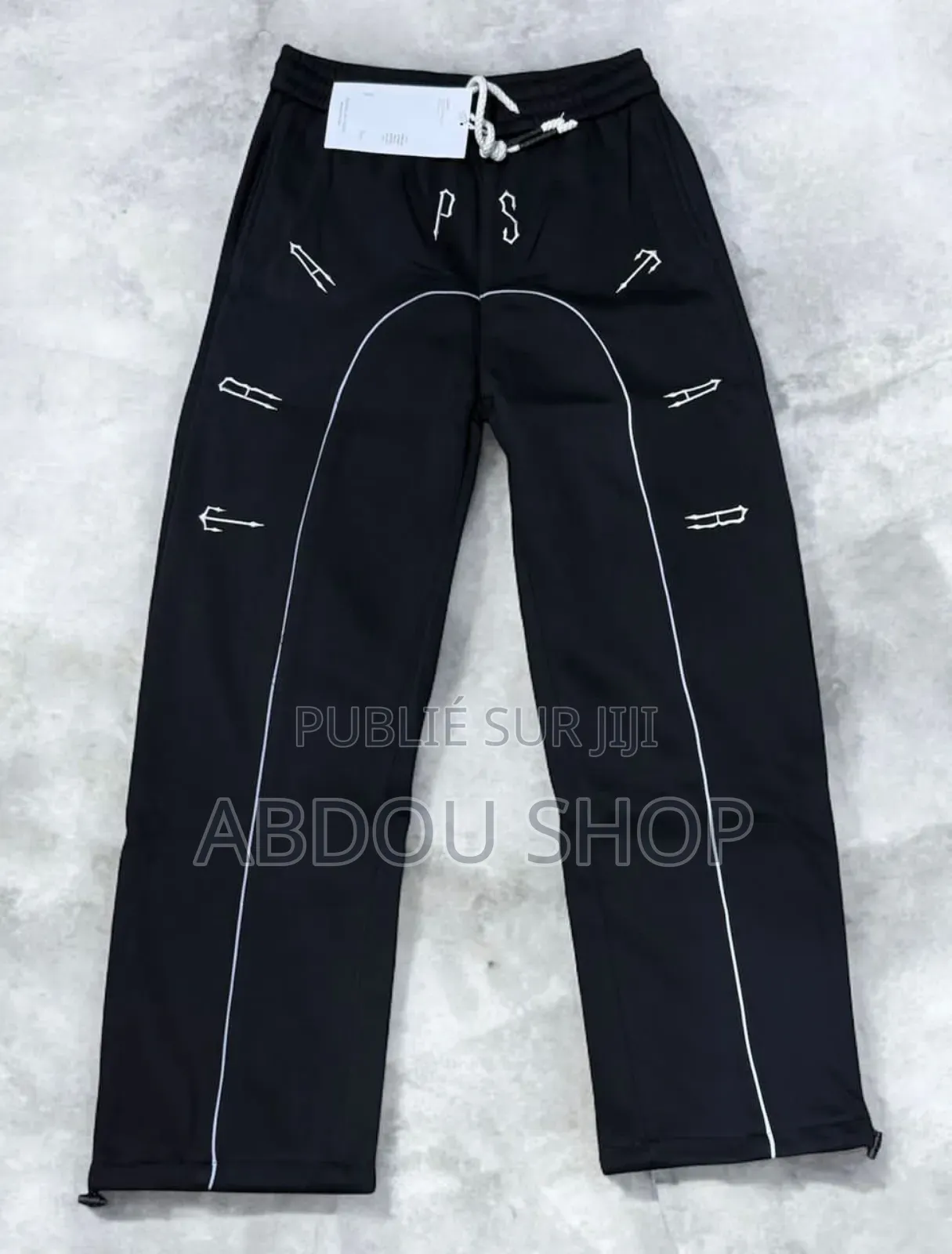 Bas Large Jogging Disponible