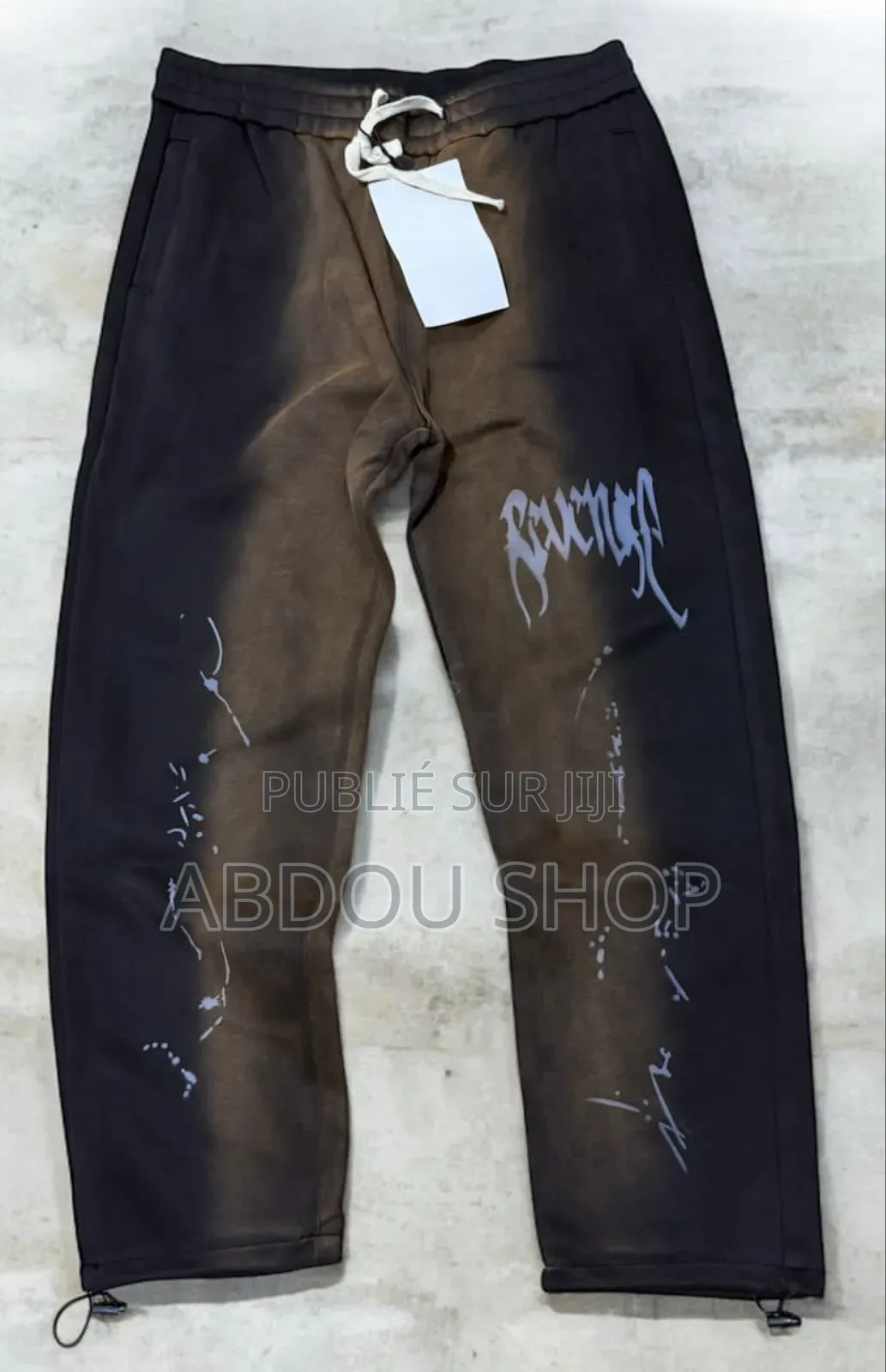 Pantalon Bas Large Original Disponible