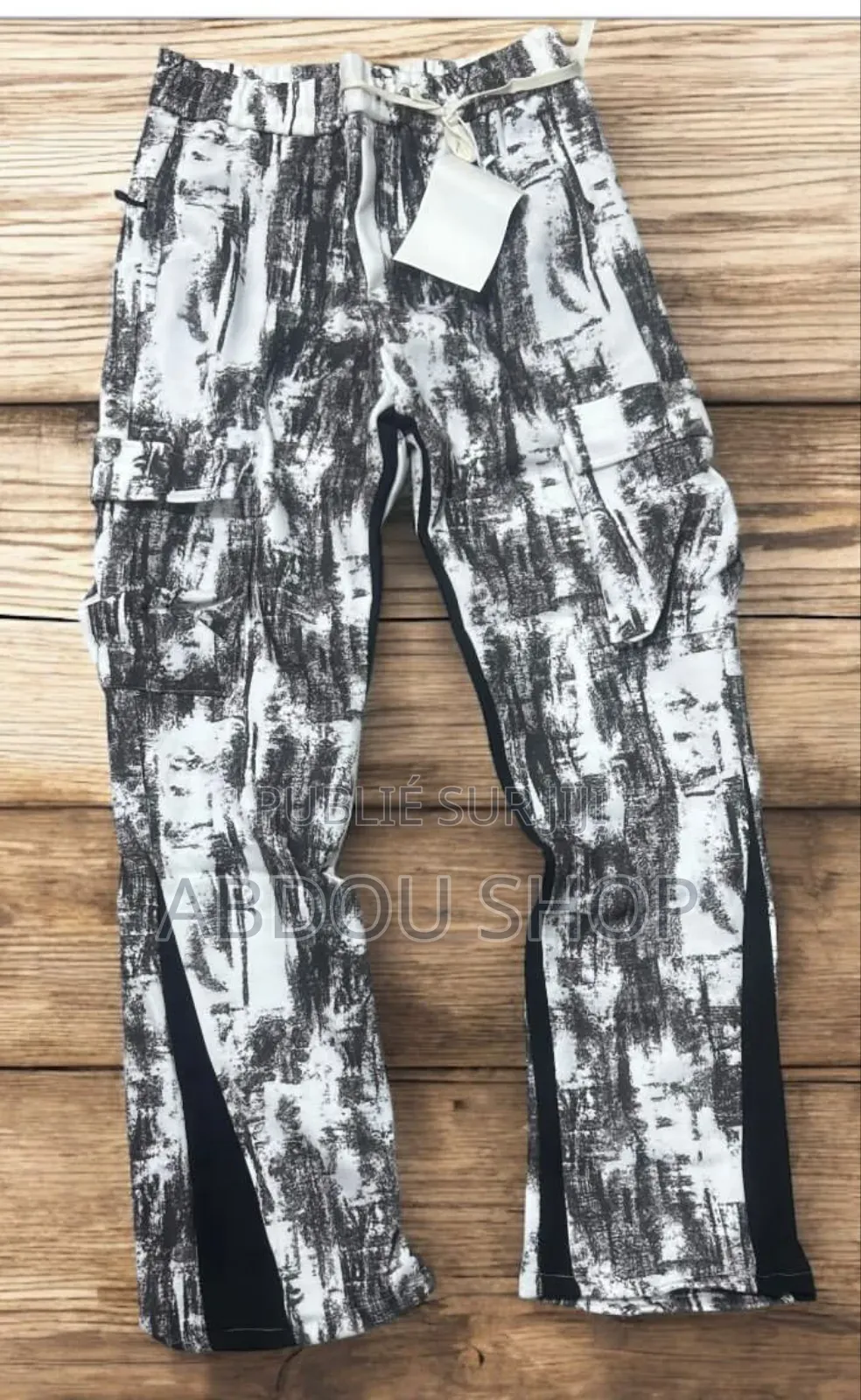 Pantalon Bas Large Cargo Disponible