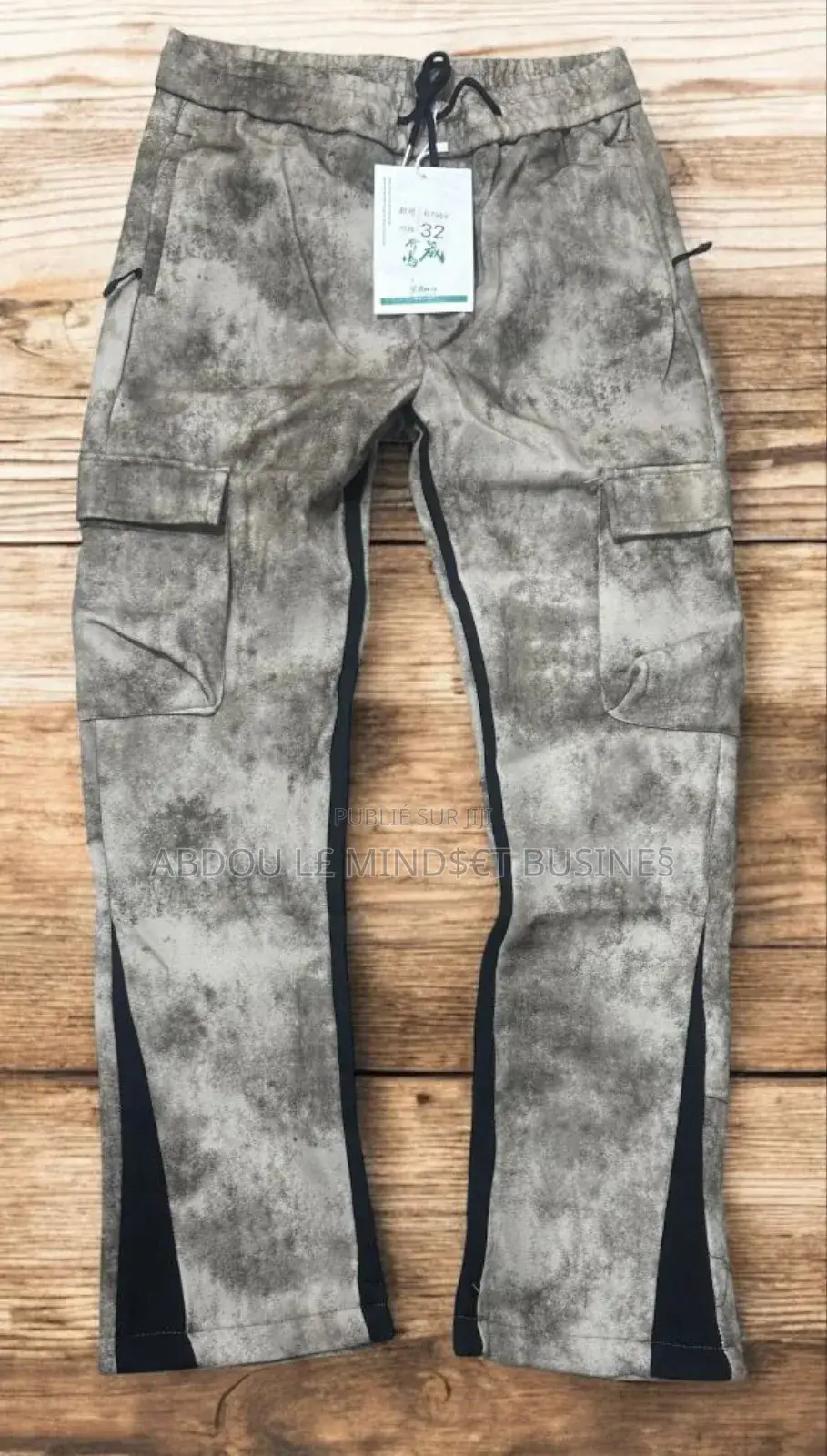 Pantalon Bas Large Cargo Disponible