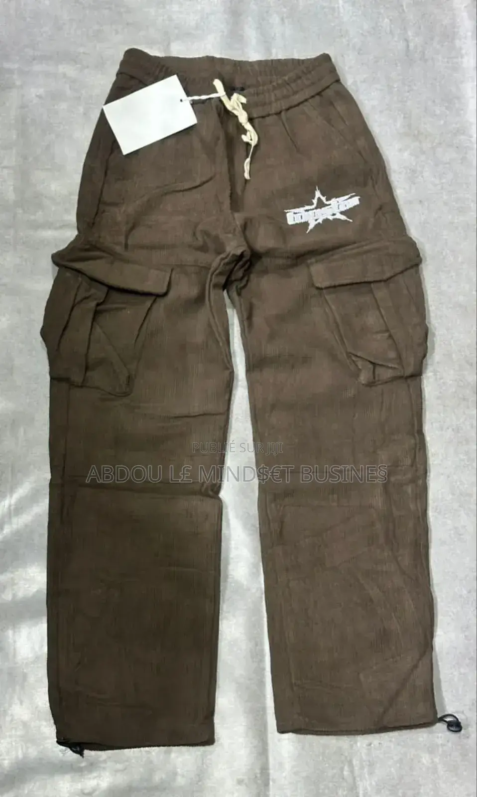 Pantalon Bas Large Cargo Disponible