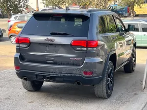 Jeep Grand Cherokee Trailhawk 4dr 4x4 2017 Gris