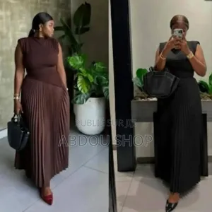 Ensemble Jupe Combinaison Disponible