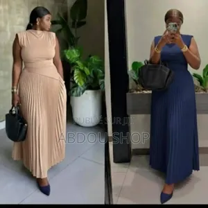 Ensemble Jupe Combinaison Disponible