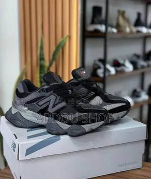 New Balance 9060