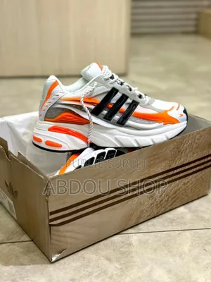 Chaussure Adidas Original Disponible