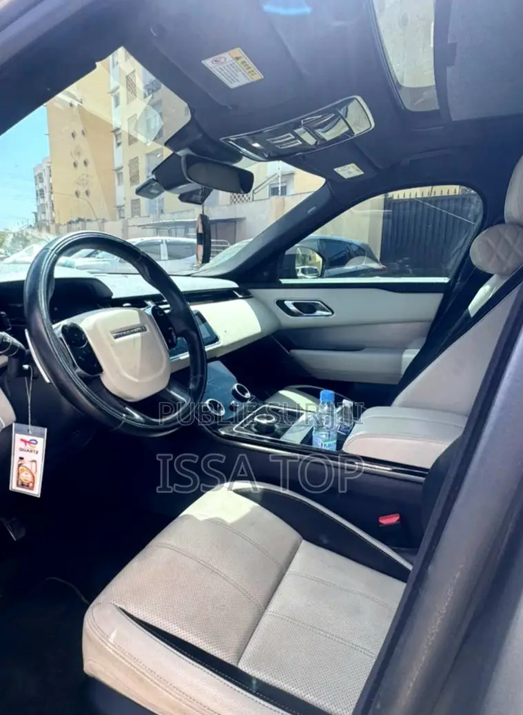 Land Rover Range Rover Velar 2018 Gris