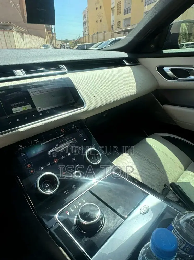 Land Rover Range Rover Velar 2018 Gris