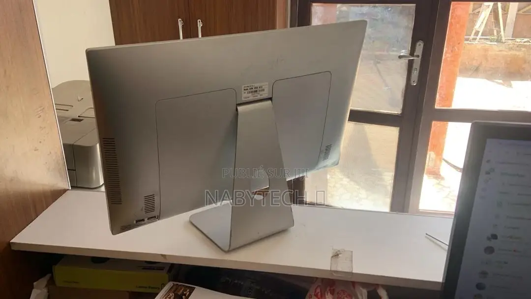 Ordinateur de bureau Autre Autre 8GB Intel Core i5 HDD 512GB