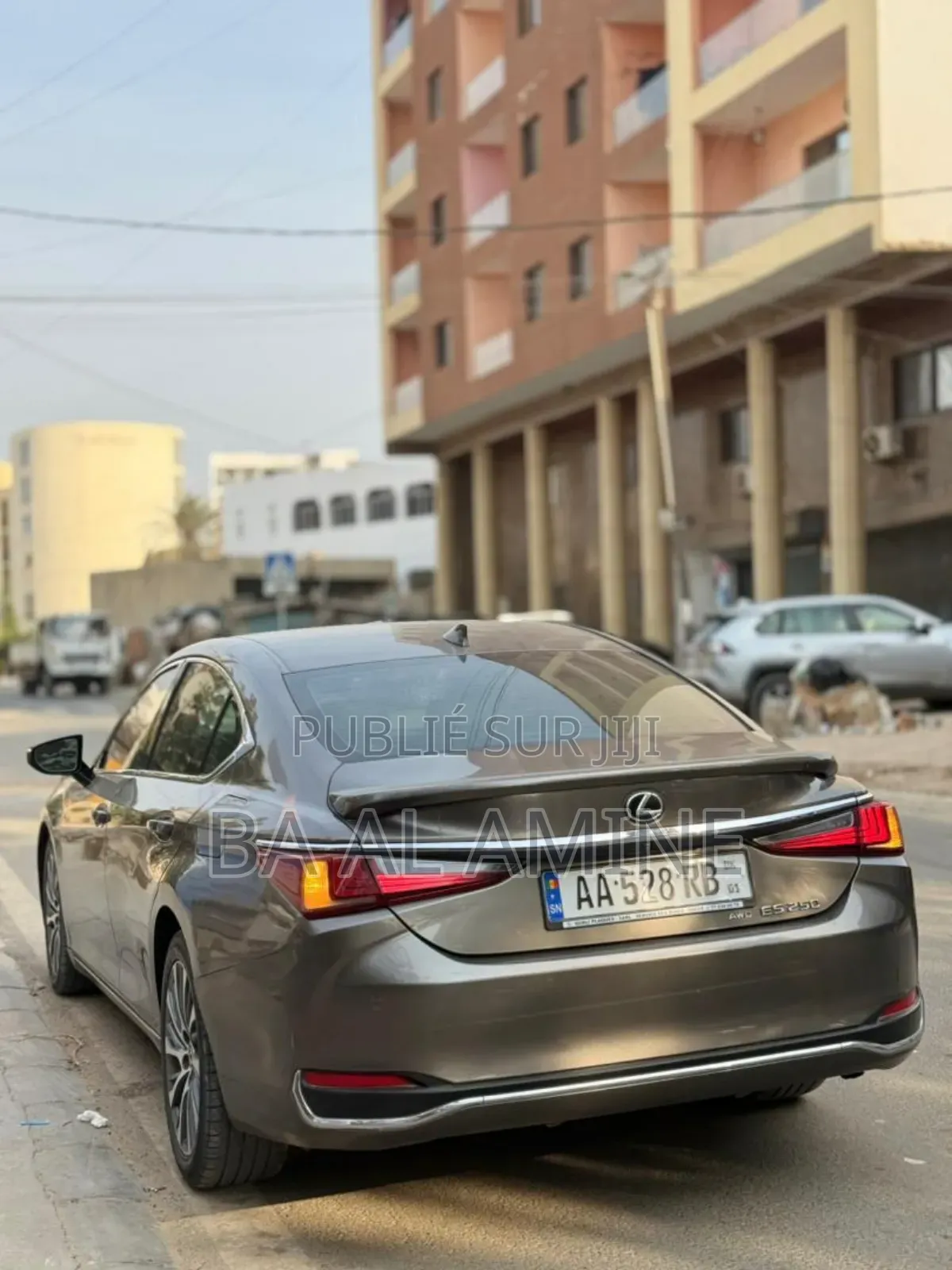 Lexus ES 250 Ultra Luxury 2022 Beige