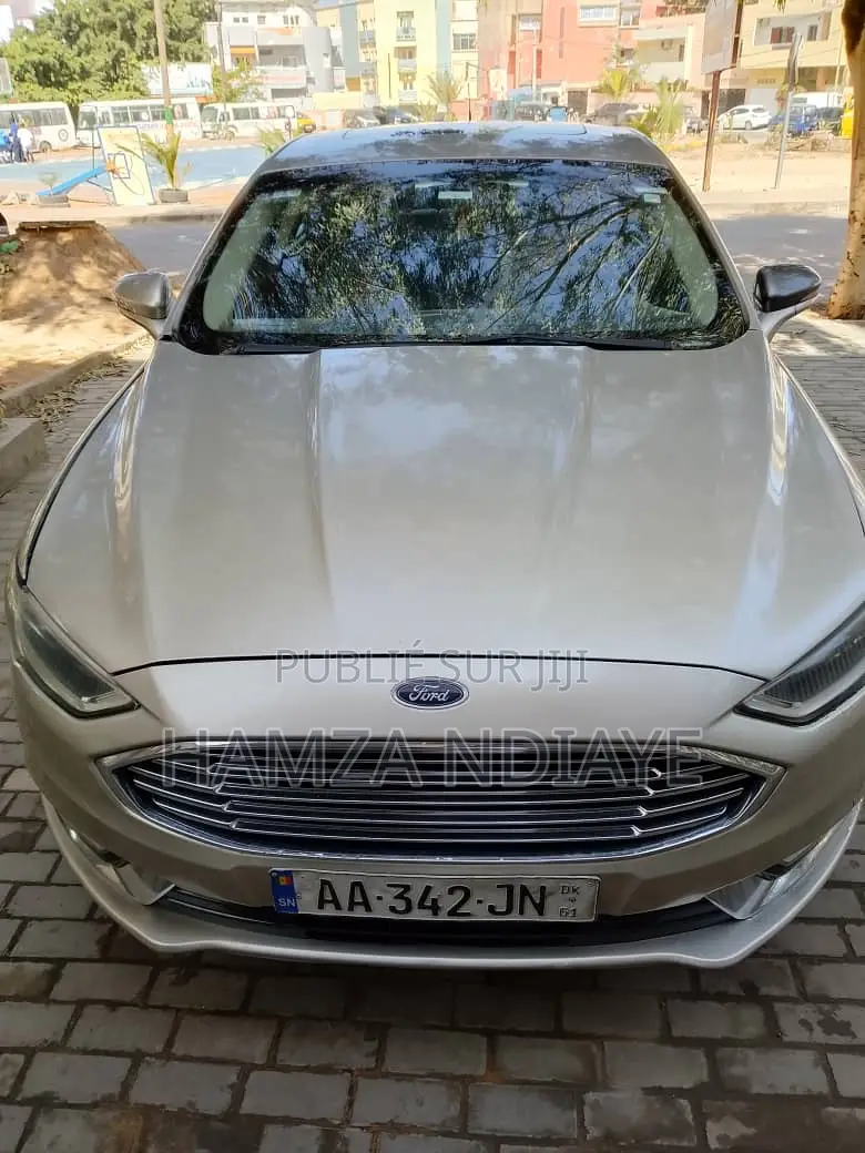 Ford Fusion 2017 Gris