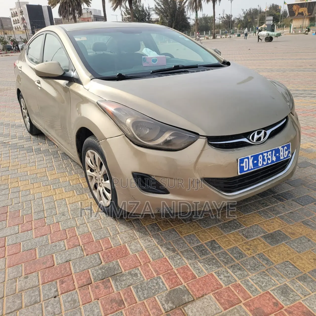Hyundai Elantra 2012 Beige