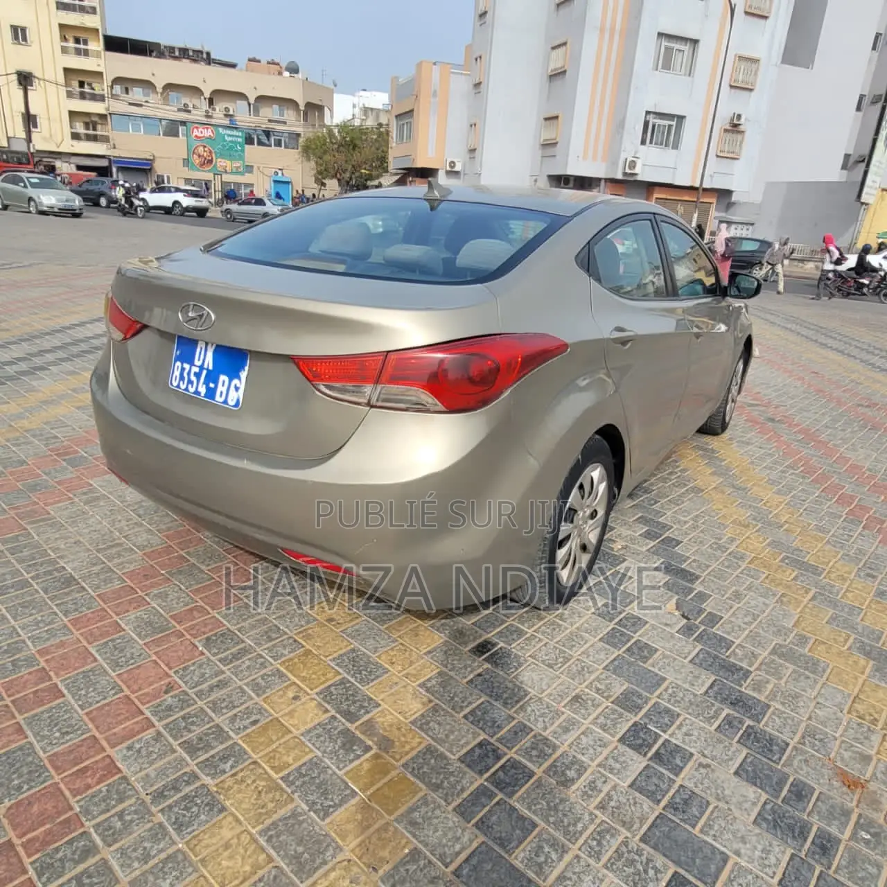 Hyundai Elantra 2012 Beige