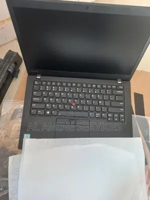 Nouveau Lenovo ThinkPad T470s 8GB Intel Core i5 SSD 256GB