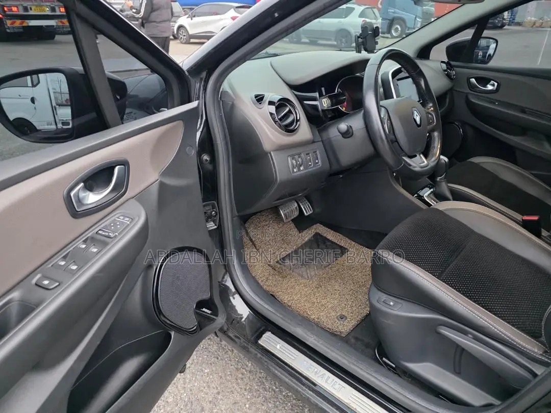 Renault Clio 2018 Noir