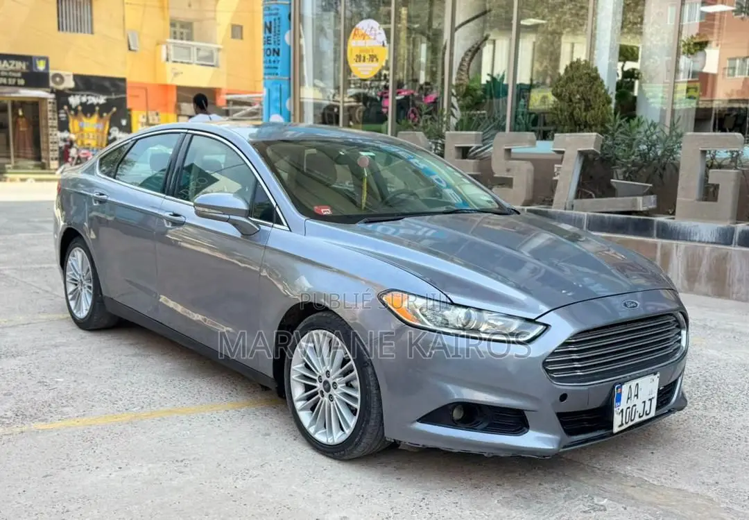 Ford Fusion 2014 Gris