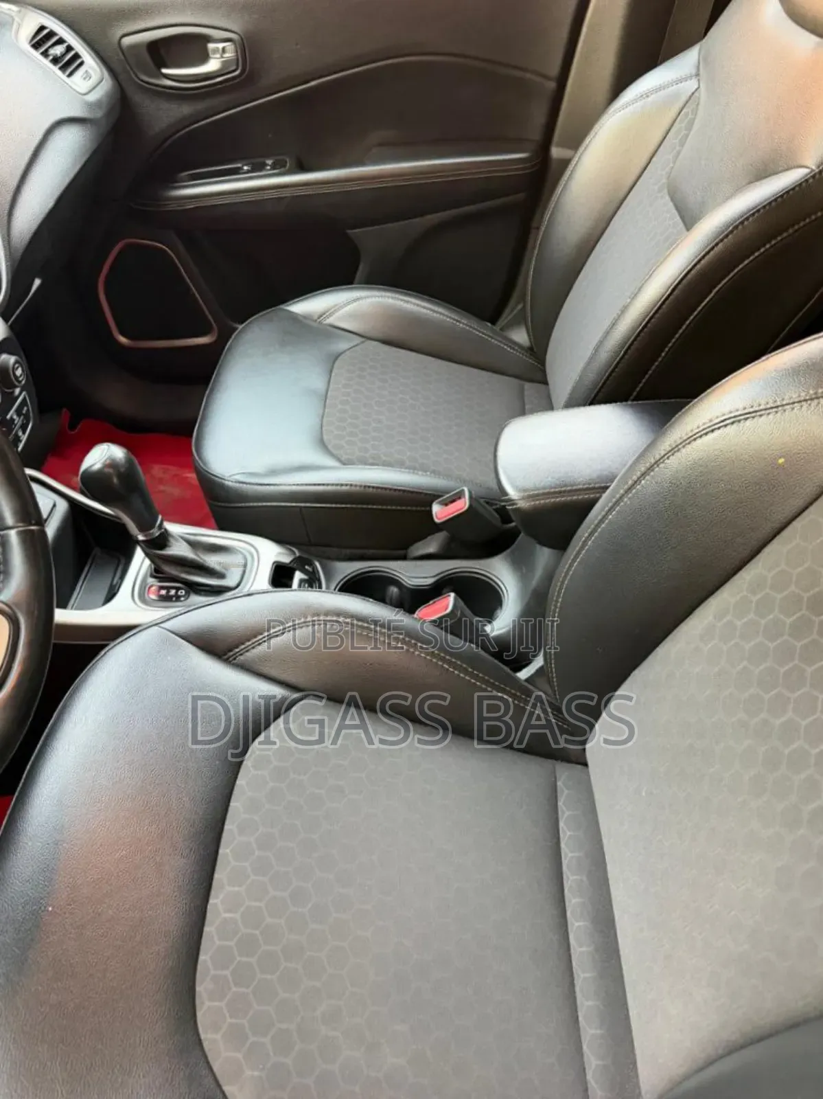 Jeep Boussole 2019 Noir Mat