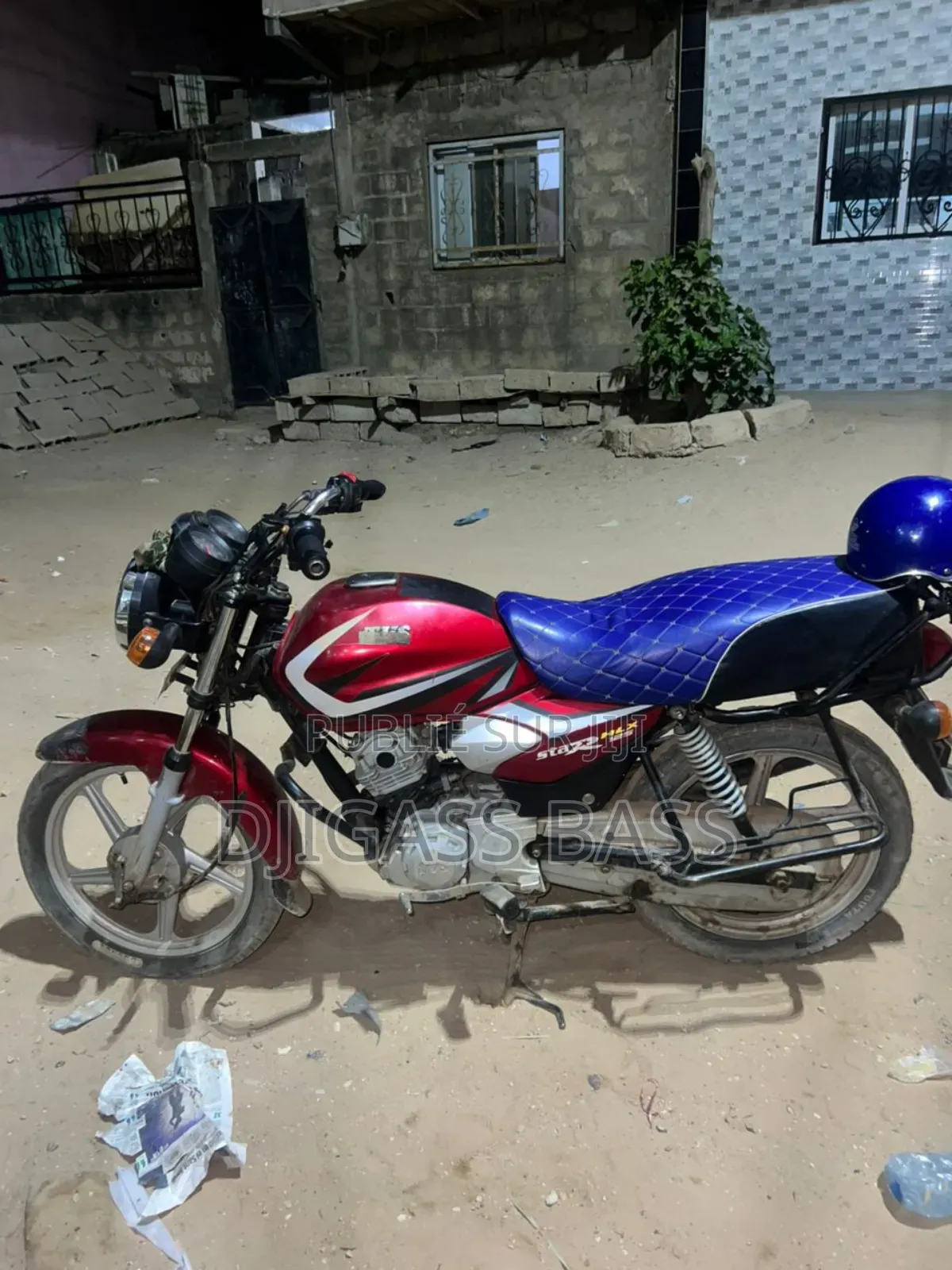 TVS Autre 2018 Rouge