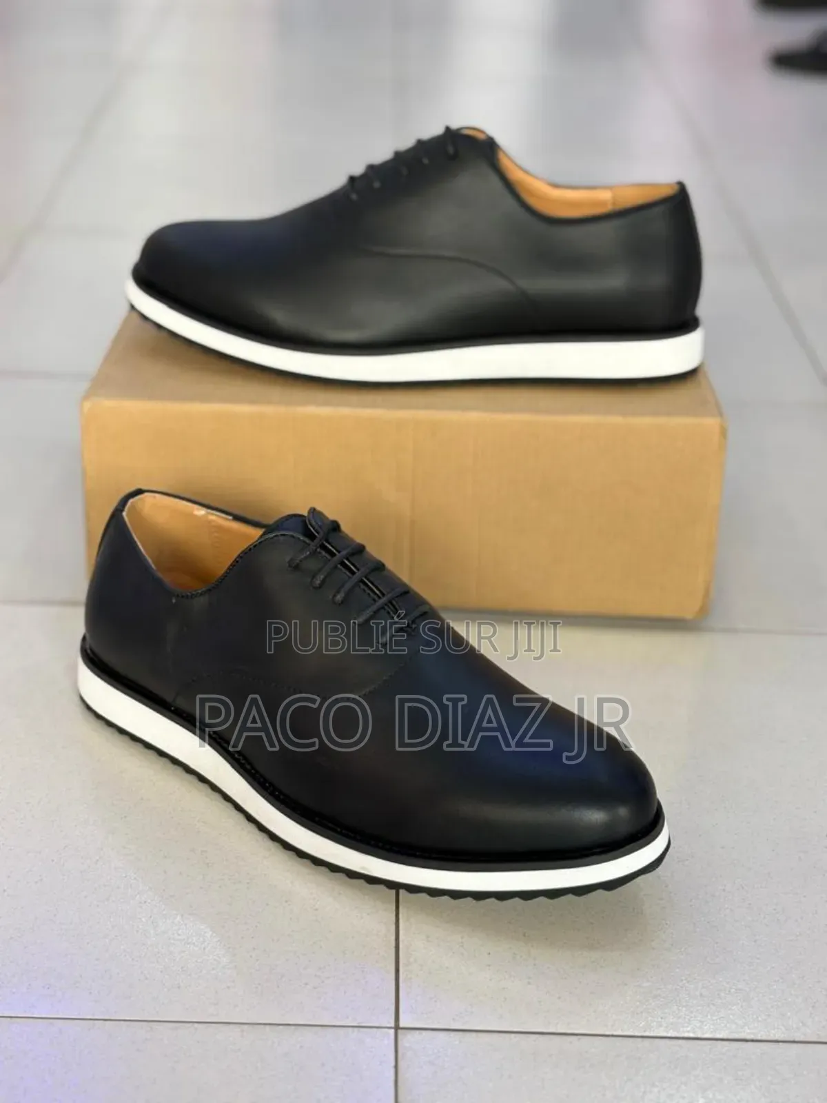 Chaussures De Ville en Cuir