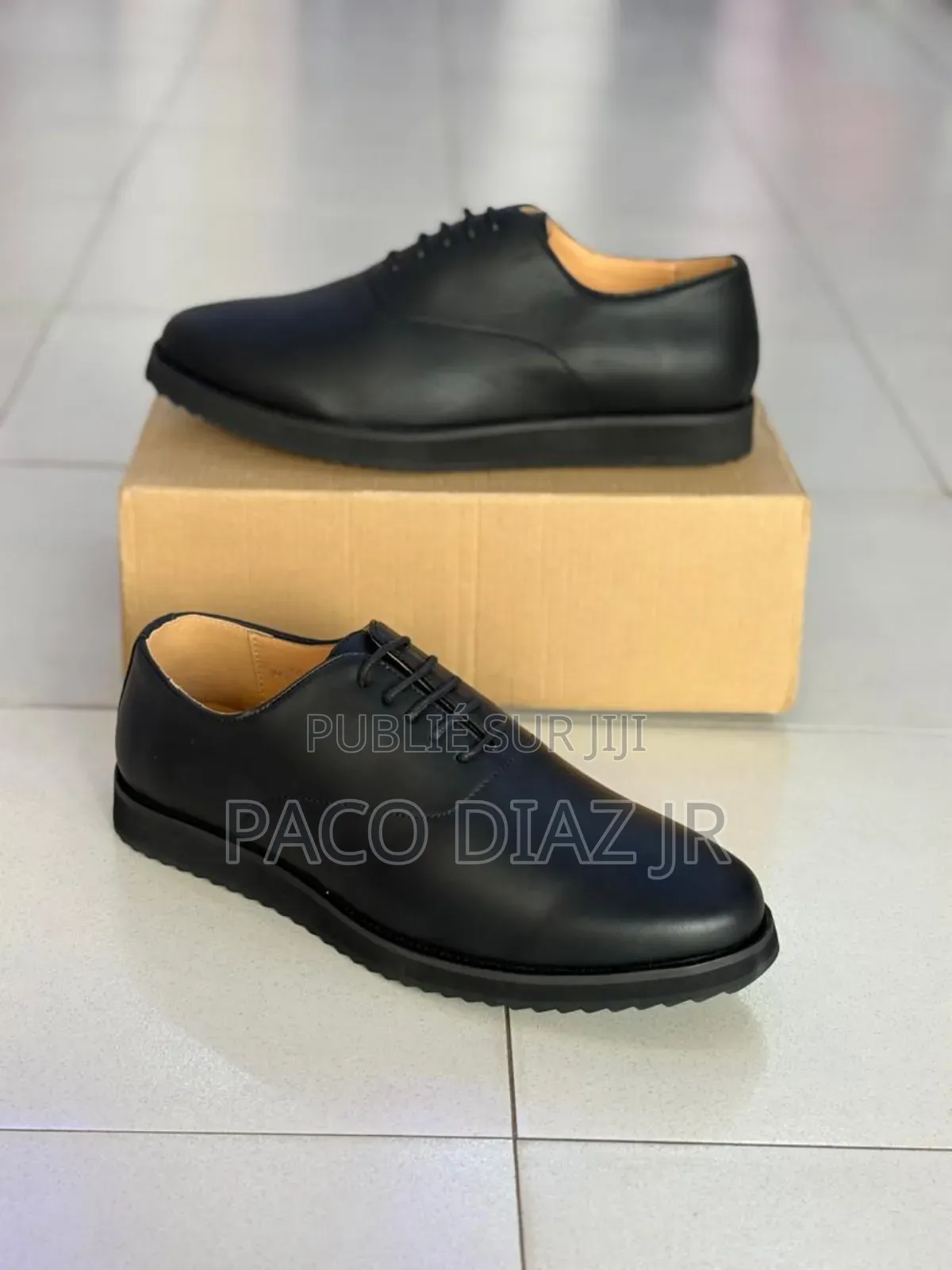 Chaussures De Ville en Cuir