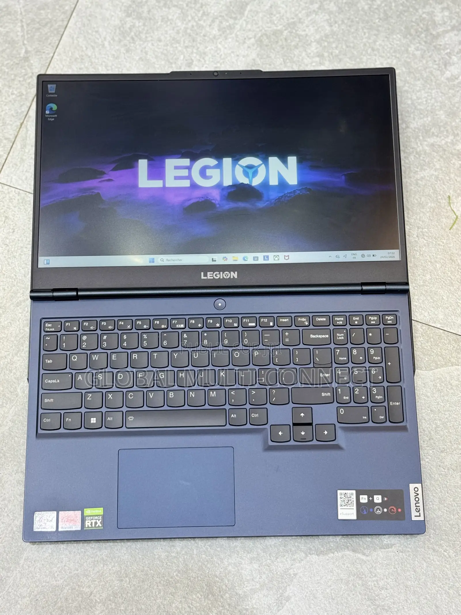 Nouveau Ordinateur portable Lenovo Legion 5 16GB AMD Ryzen 5 SSD 512GB