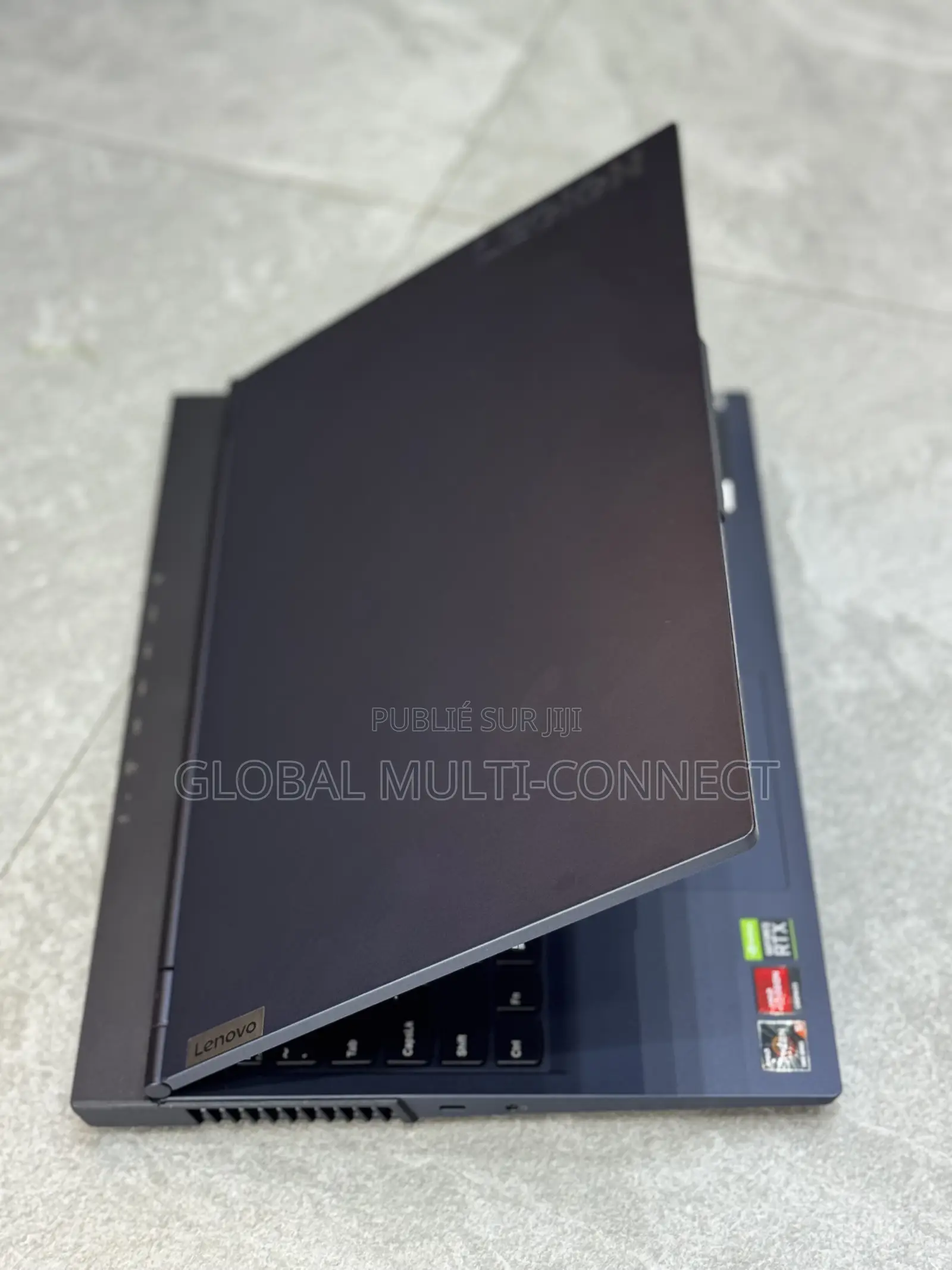 Nouveau Ordinateur portable Lenovo Legion 5 16GB AMD Ryzen 5 SSD 512GB