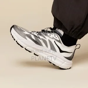 Hoka Originale by Kd