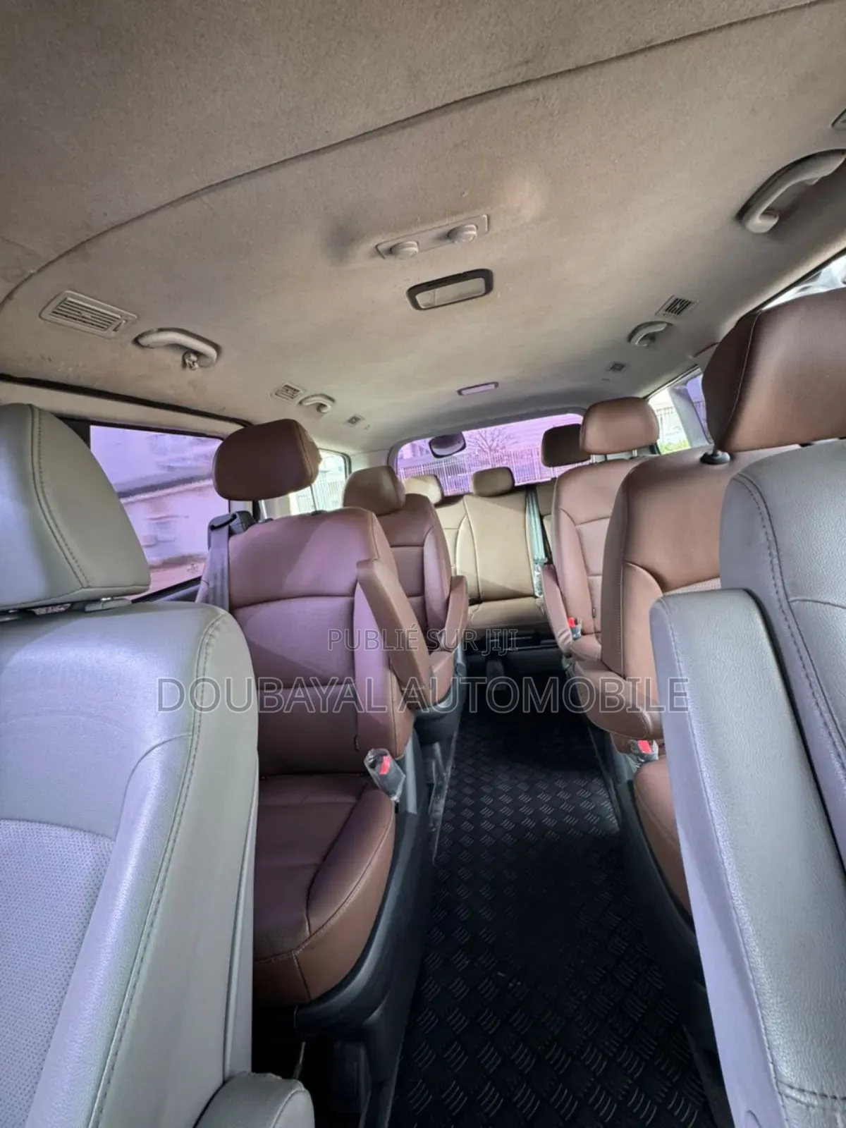 Hyundai Starex 2019 Gris