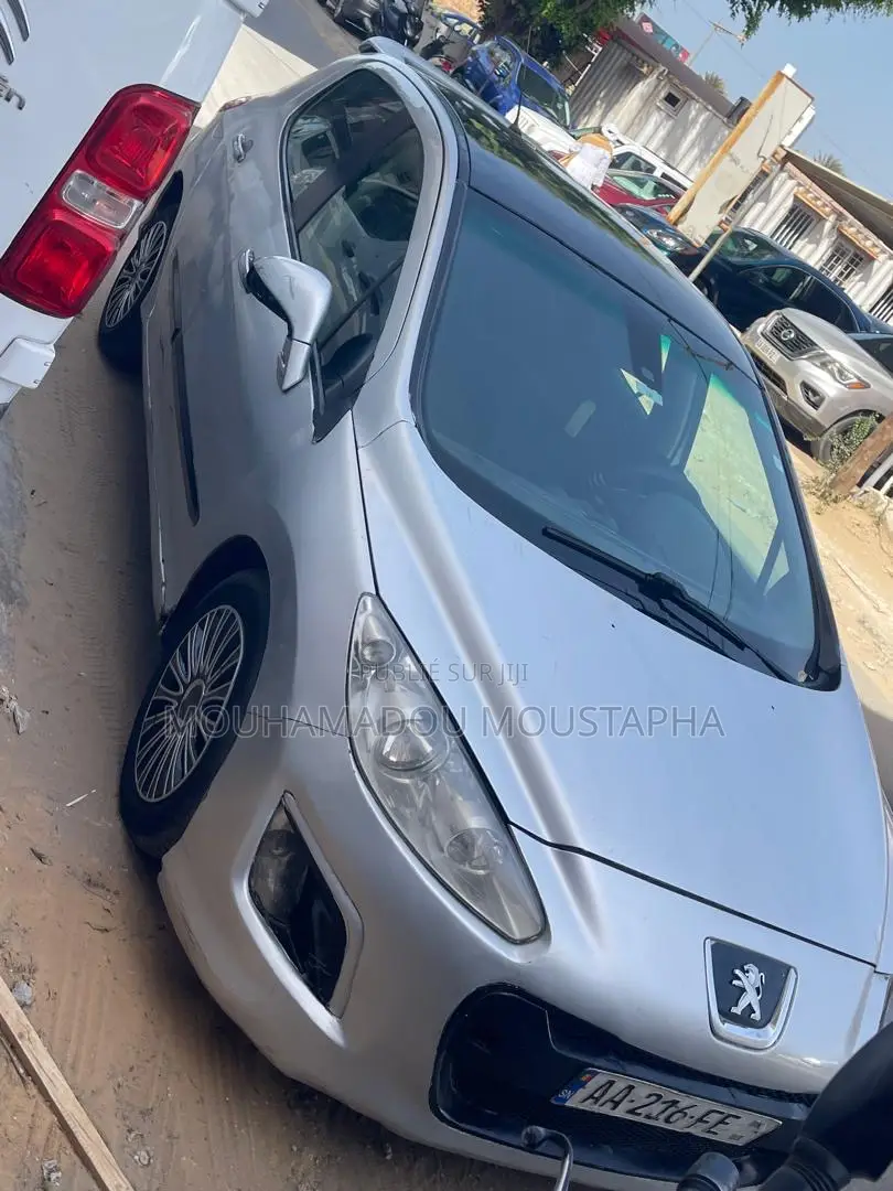 Peugeot 308 2013 Gris