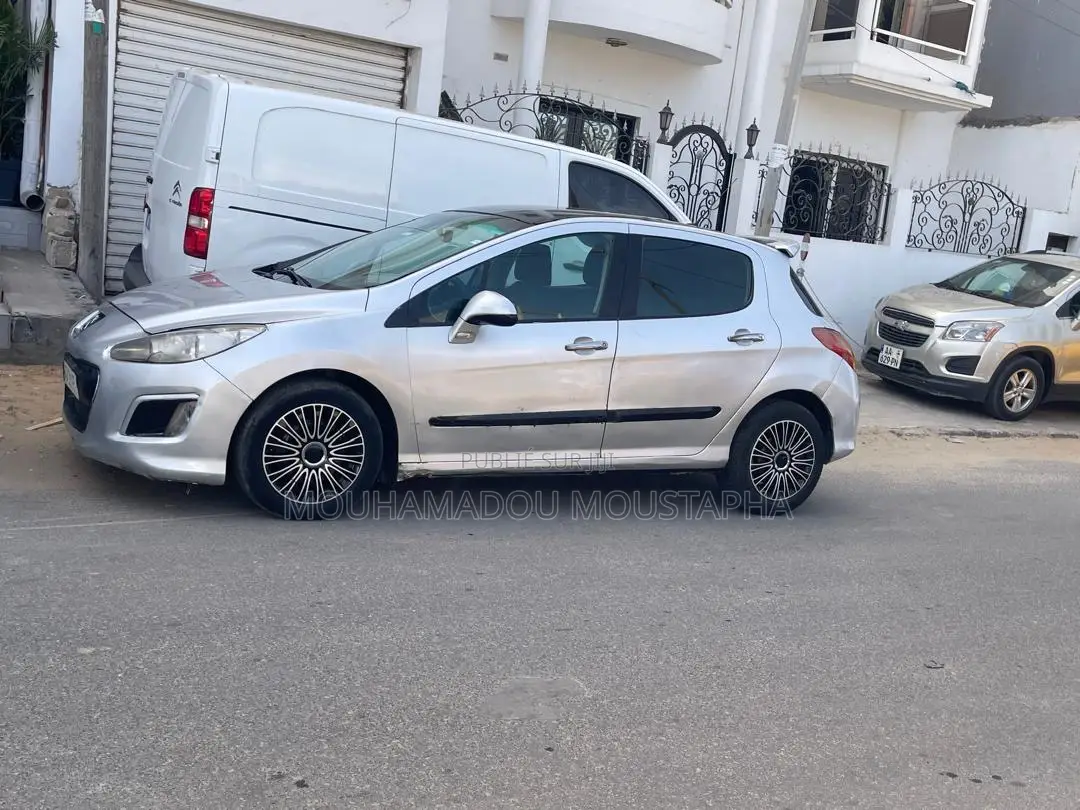 Peugeot 308 2013 Gris