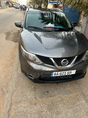 Nissan Qashqai 2016 Gris