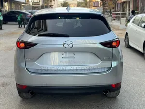Mazda CX-5 2019 Gris
