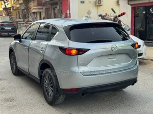 Mazda CX-5 2019 Gris