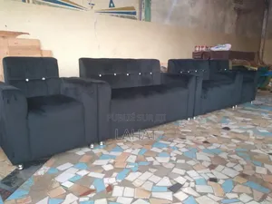 Salon Mini 7place Disponible