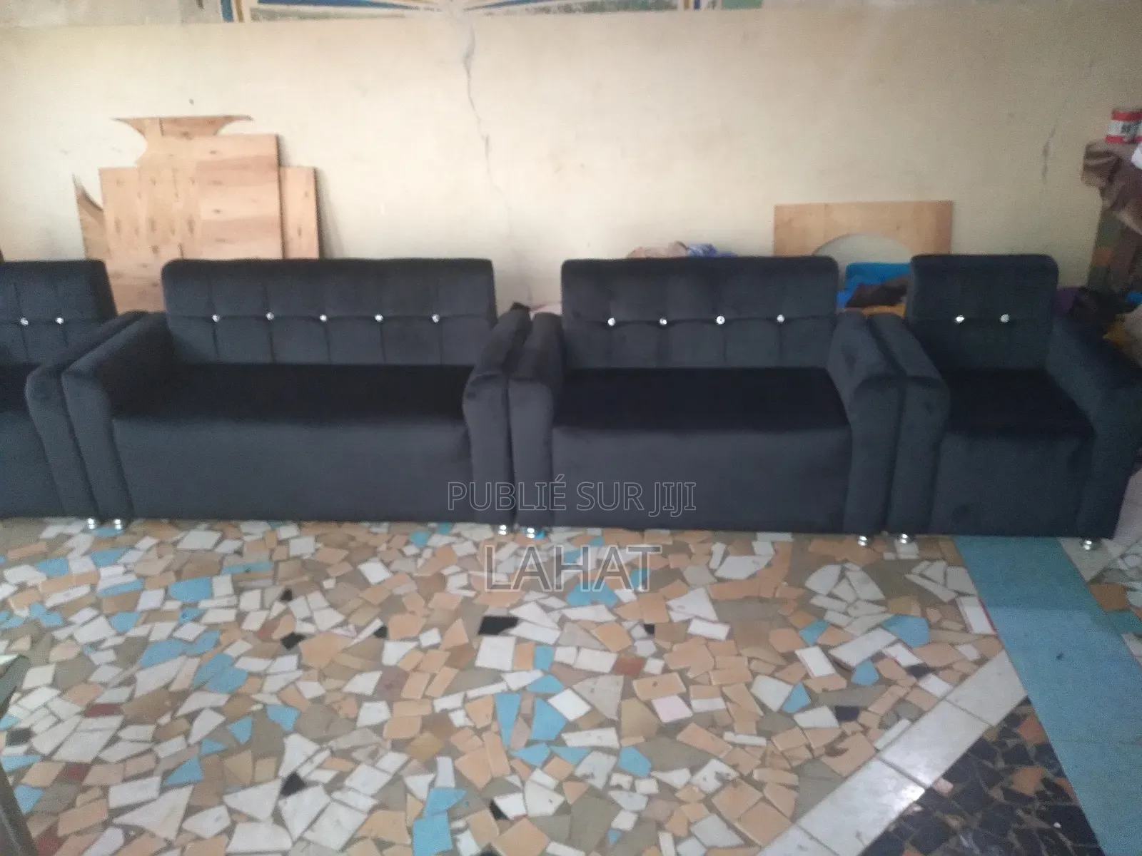 Salon Mini 7place Disponible