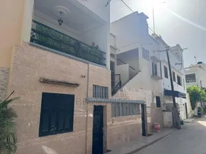 Villa À Vendre Au Sacré Cœur