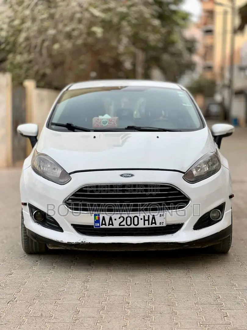 Ford Fiesta 2014 Blanc