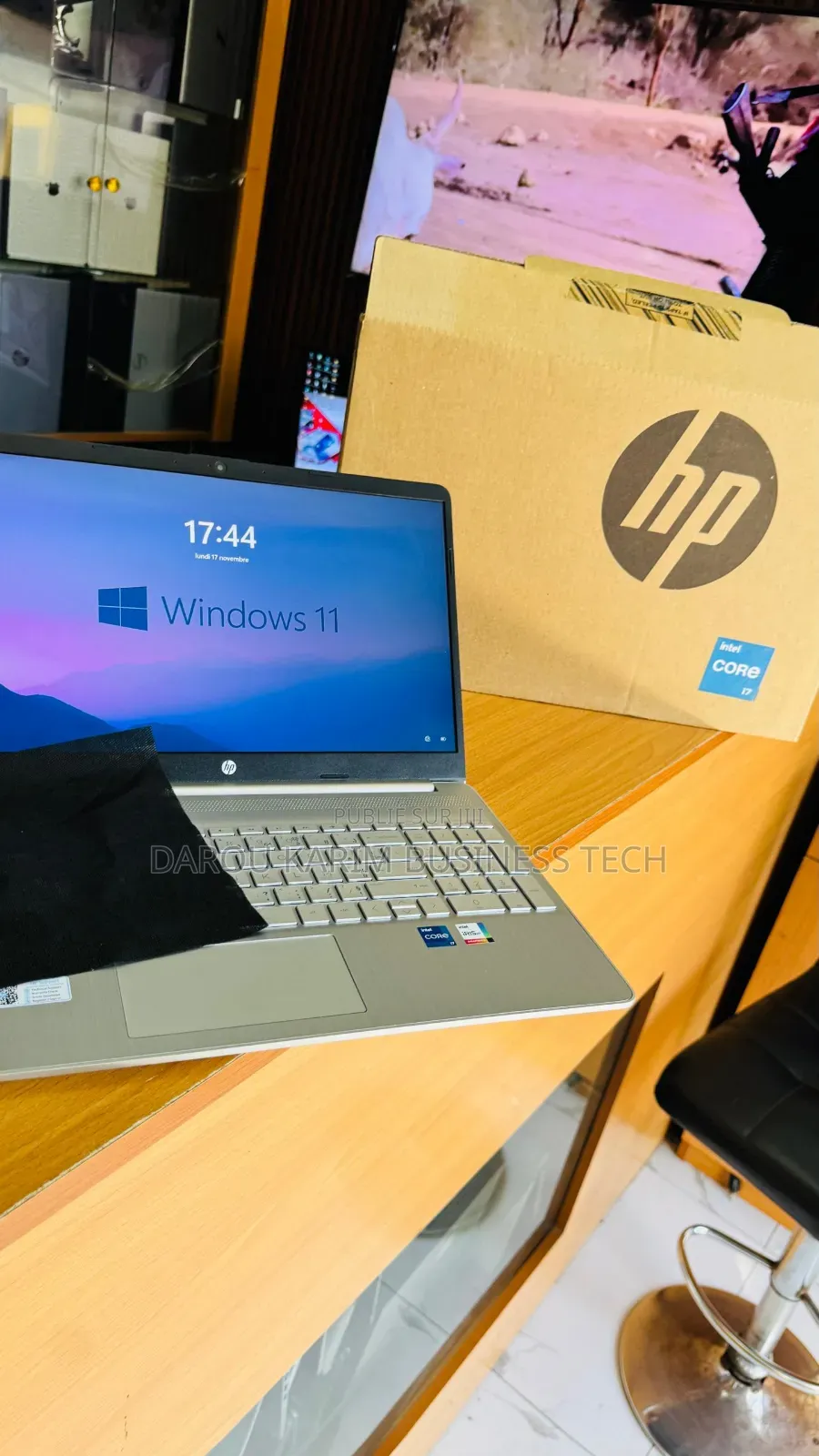 Nouveau Ordinateur portable HP 15S 16GB Intel Core i7 SSD 512GB